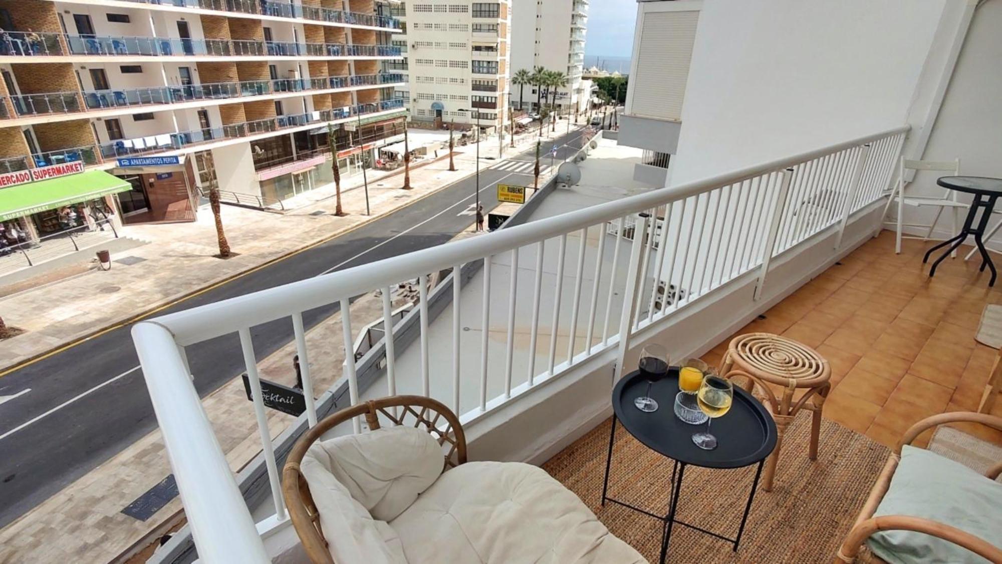 Diana Apartment เบนัลมาเดนา ภายนอก รูปภาพ