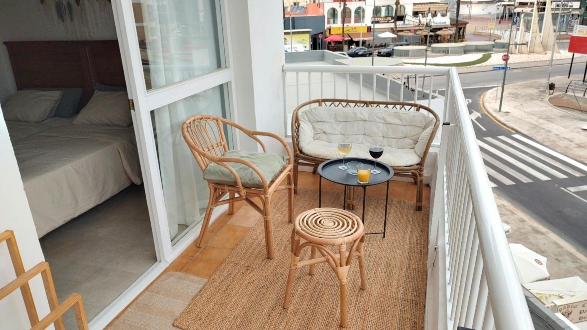 Diana Apartment เบนัลมาเดนา ภายนอก รูปภาพ